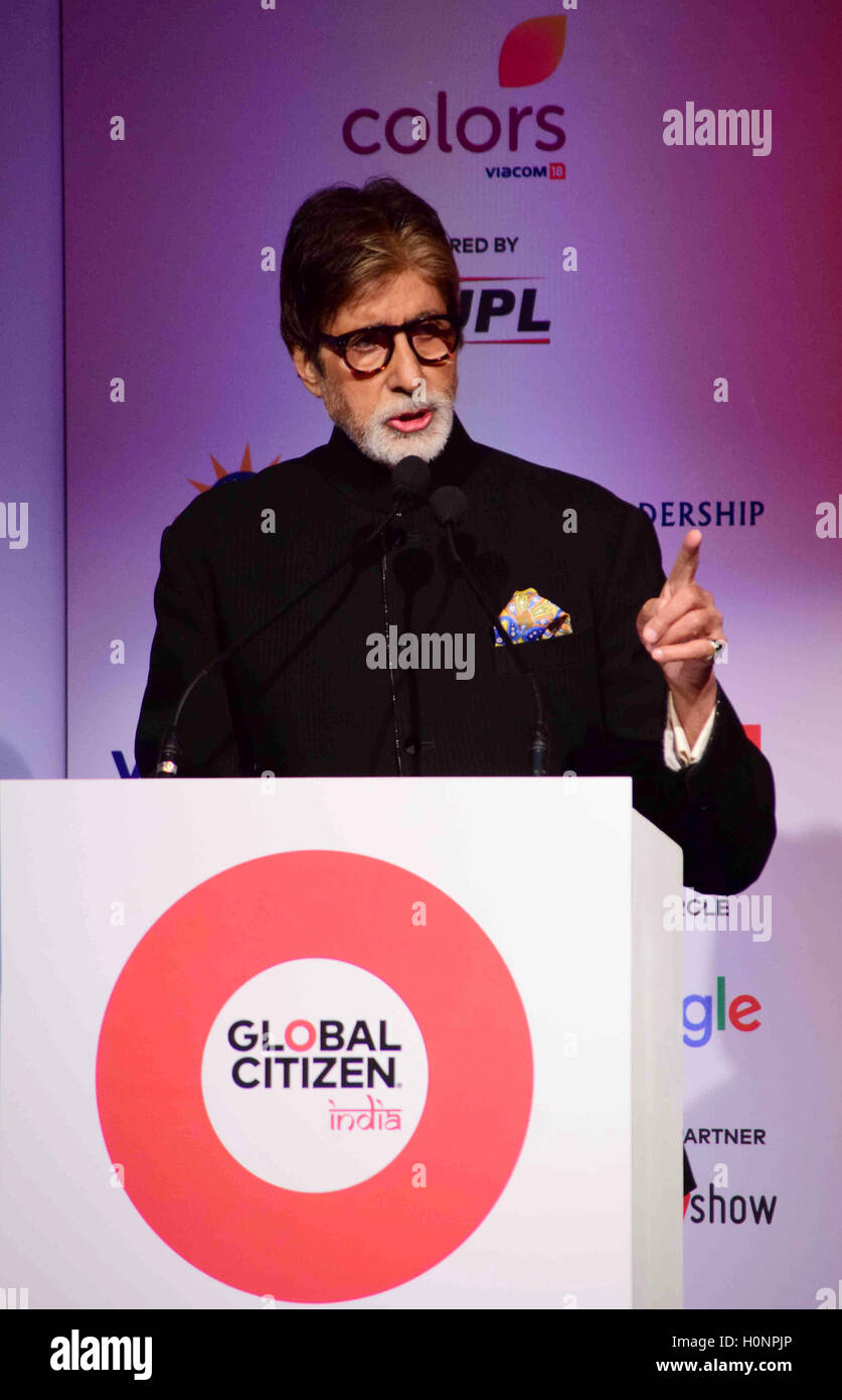 Bollywood Actor Amitabh Bachchan Press Conference Launch Global Stock Photo Alamy alamy