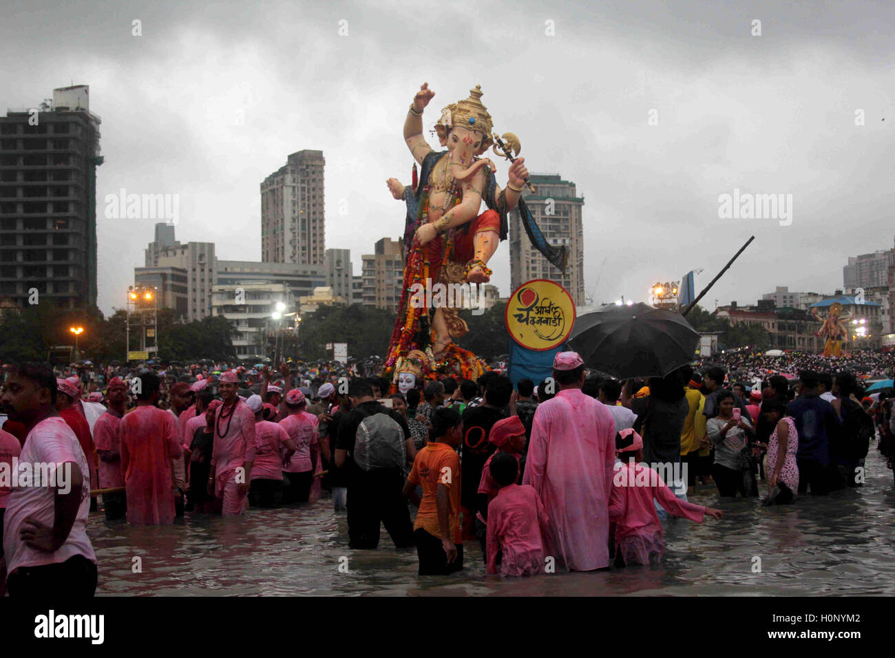 Bollywood music Bappi Lahiri unveiling ceremony of North Bombay Sarbojanin Durga Puja Maa Durga idol Mumbai Stock Photo