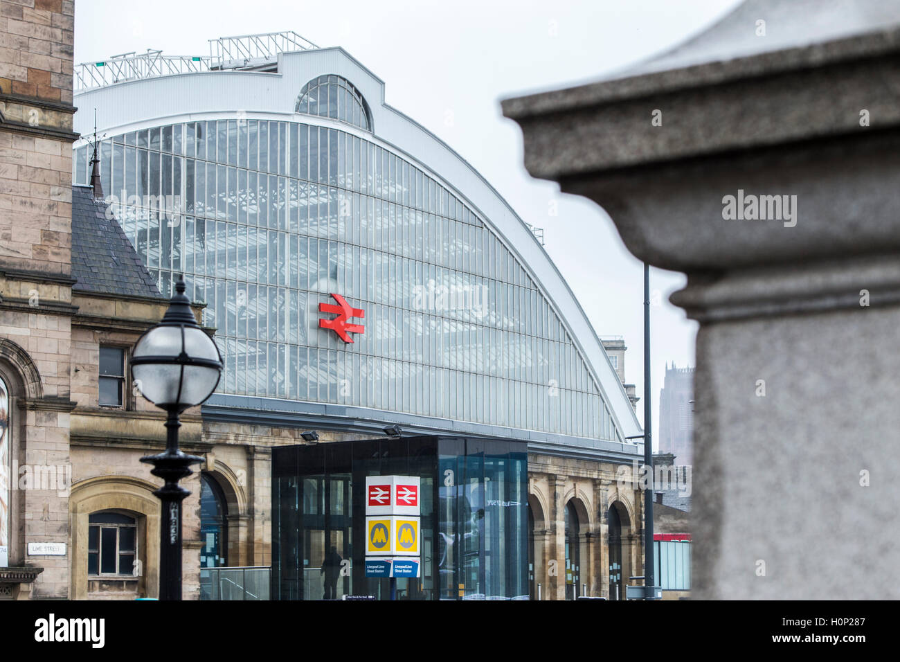 Forex liverpool street station