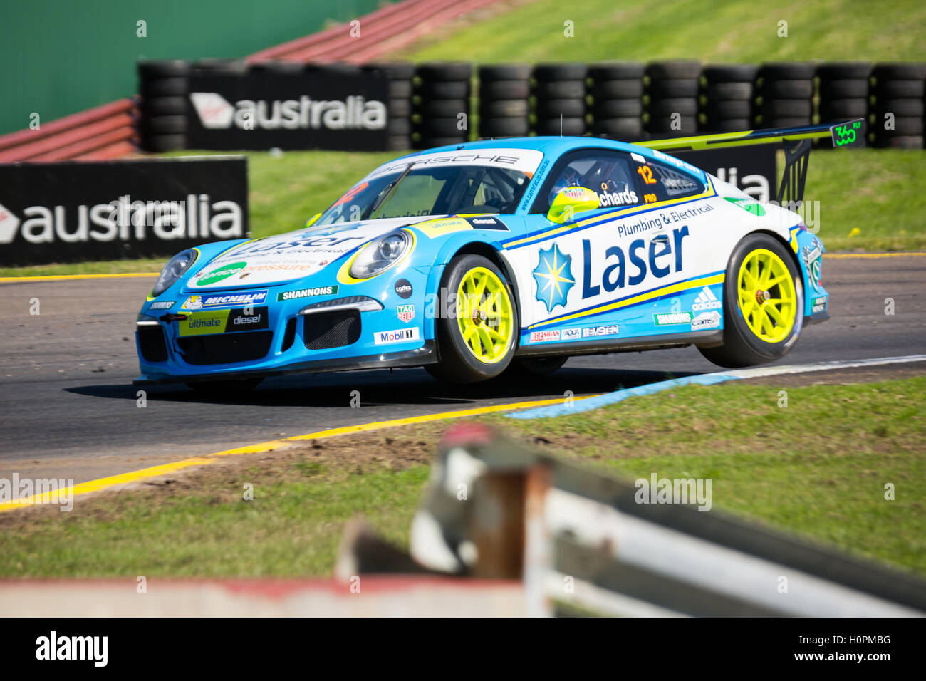 MELBOURNE/AUSTRALIA SEPTEMBER 17, 2016 Porsche Cup cars in