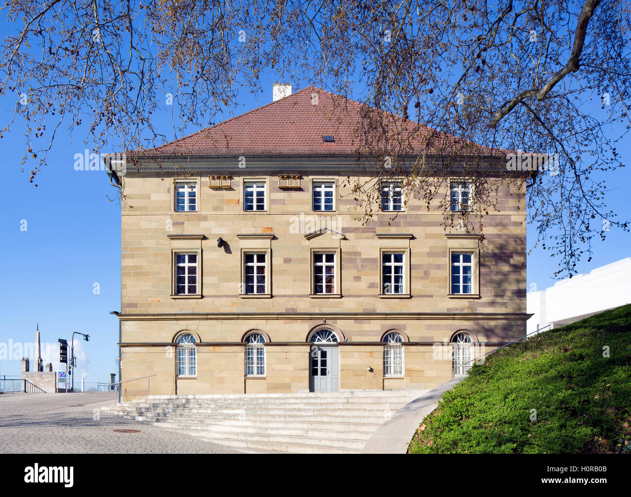 Das Gebäude wurde 1833-35 als Vereinslokal der Harmonie-Gesellschaft Schweinfurt erbaut und 1972-1913 als Restaurant genutzt. Im Stock Photo