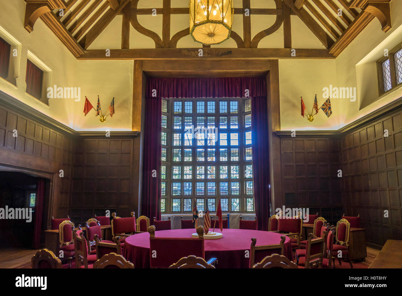 Germany, Brandenburg, Potsdam, Cecilienhof, 1945 peace conference room Stock Photo Alamy