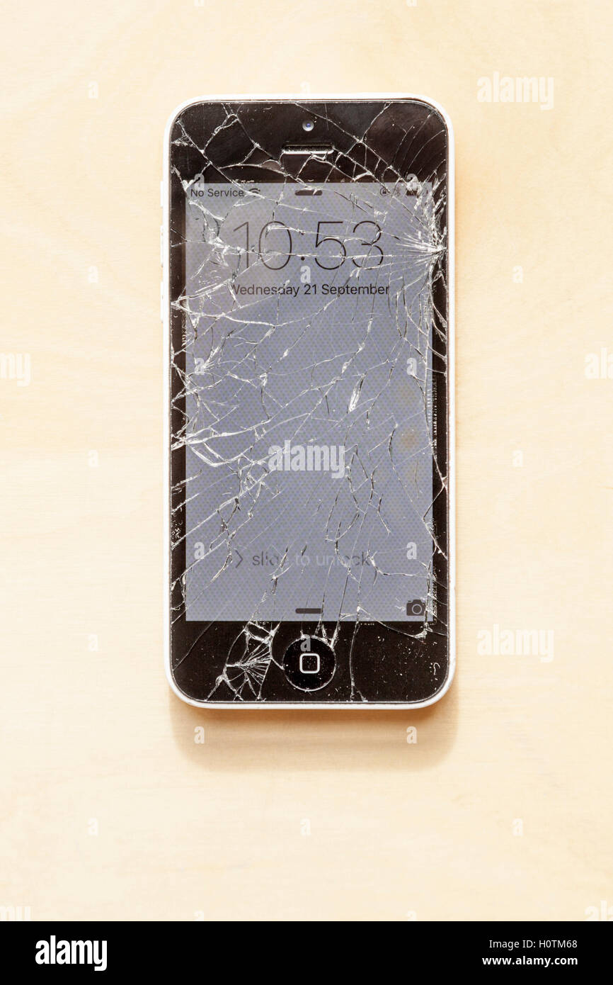 Smashed Phone High Resolution Stock Photography and Images Alamy