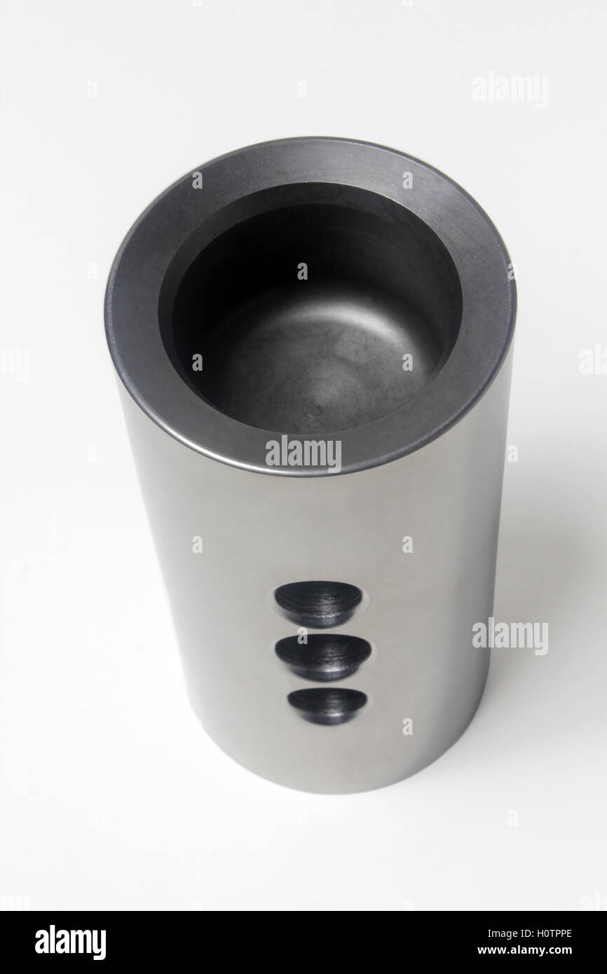 Engine cylinder liner hi-res stock photography and images - Alamy