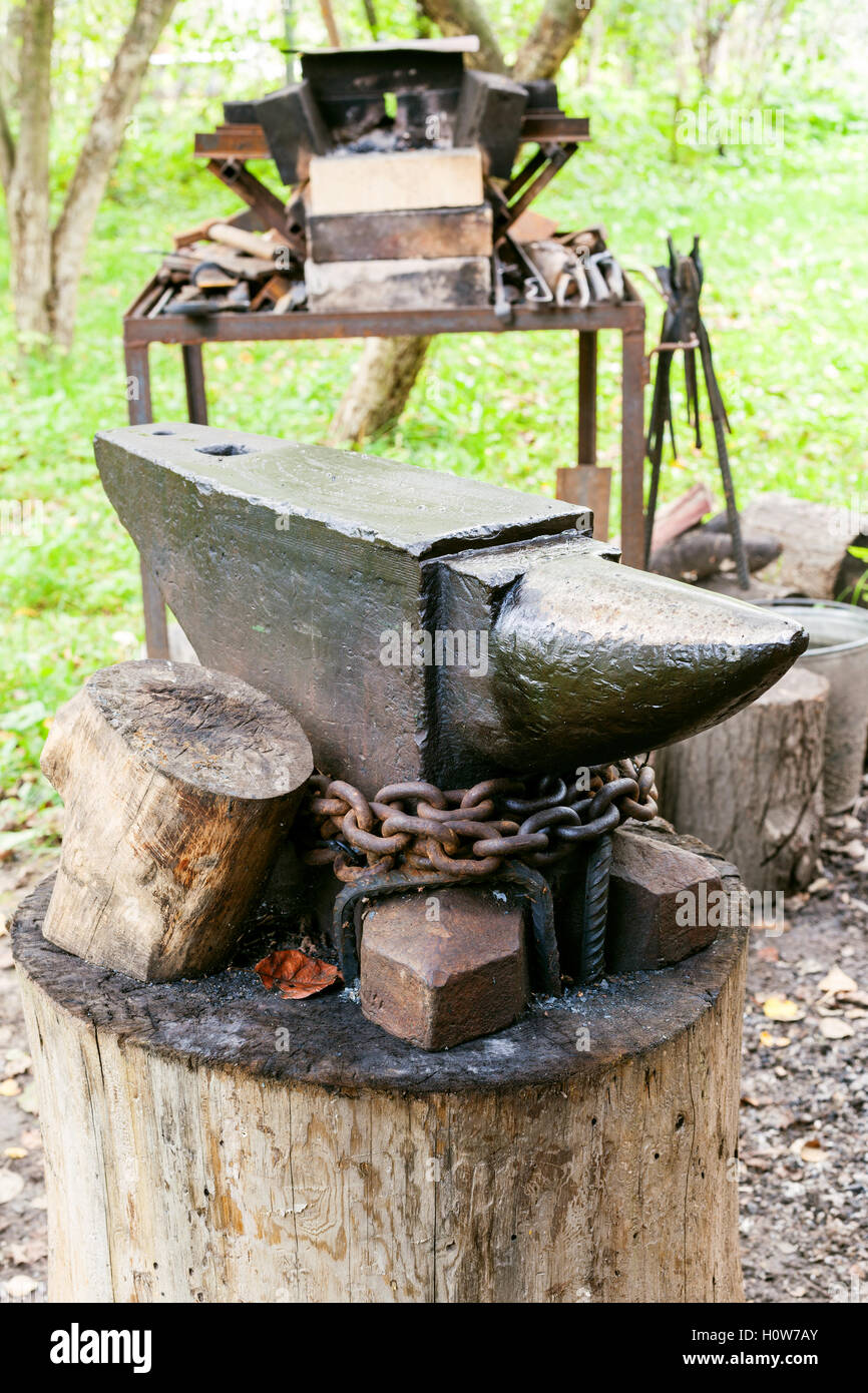 Anvil Of Country Outdoor Blacksmith On Backyard Stock Photo Alamy