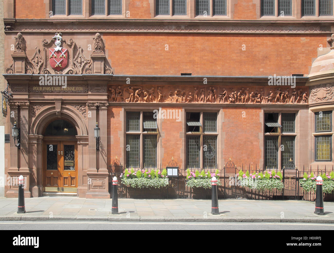 cutlers hall the worshipful company of cutlers london Stock Photo Alamy