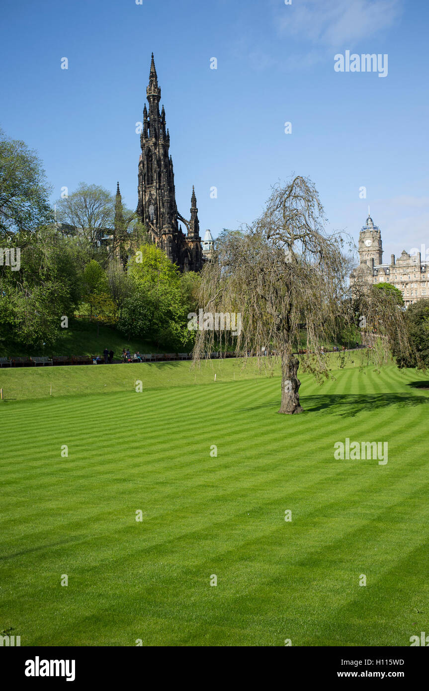 Princes Street Gardens Stock Photo Alamy