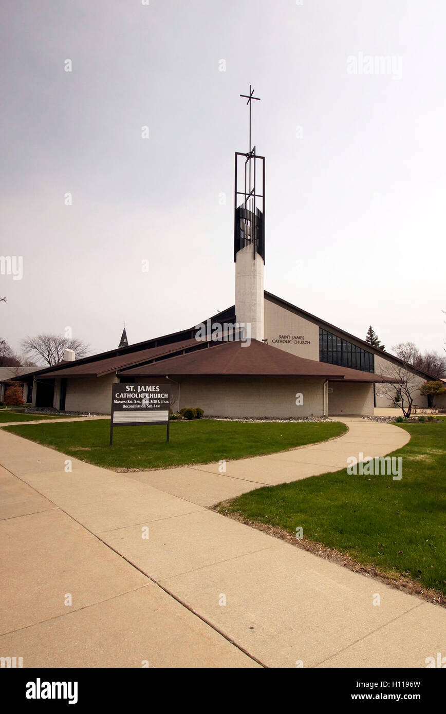 St. James Catholic Church in Bay City, MI Stock Photo Alamy
