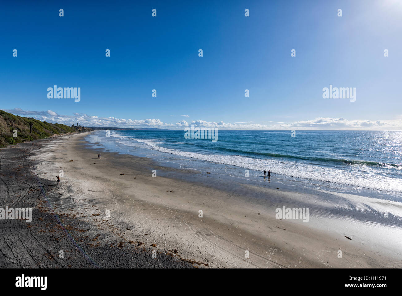 California house beach erosion hi-res stock photography and images - Alamy