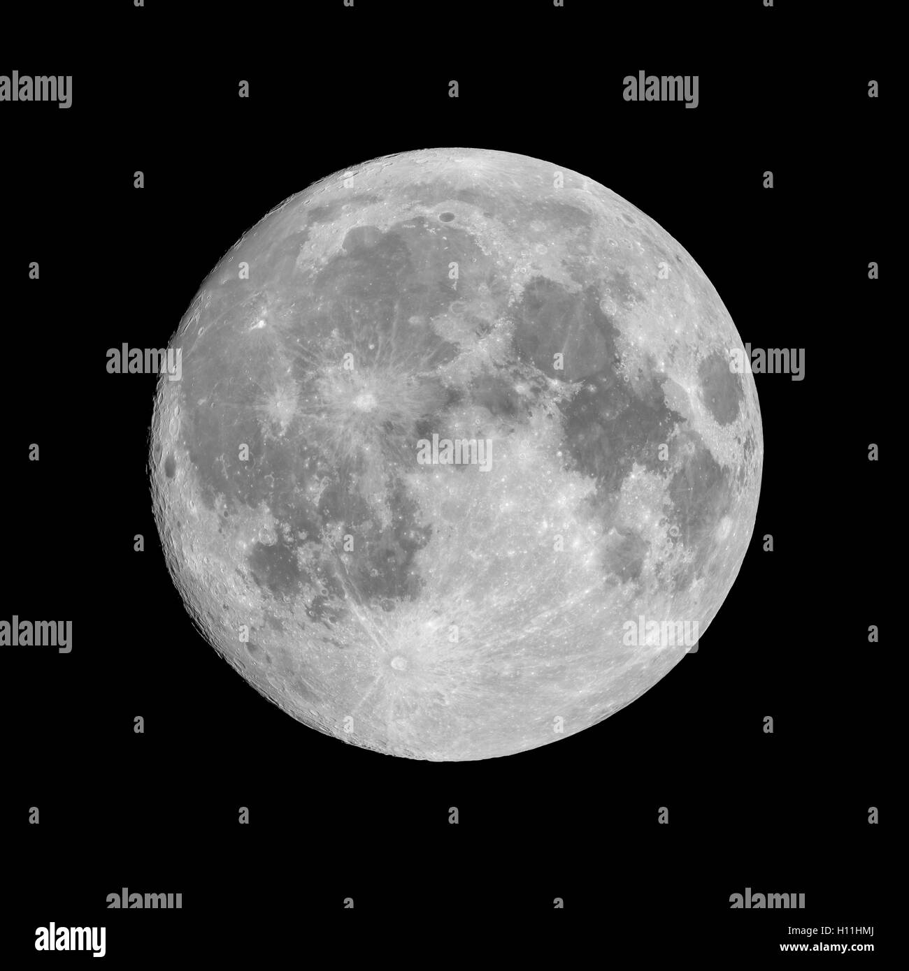 Full moon night close up hi-res stock photography and images - Alamy