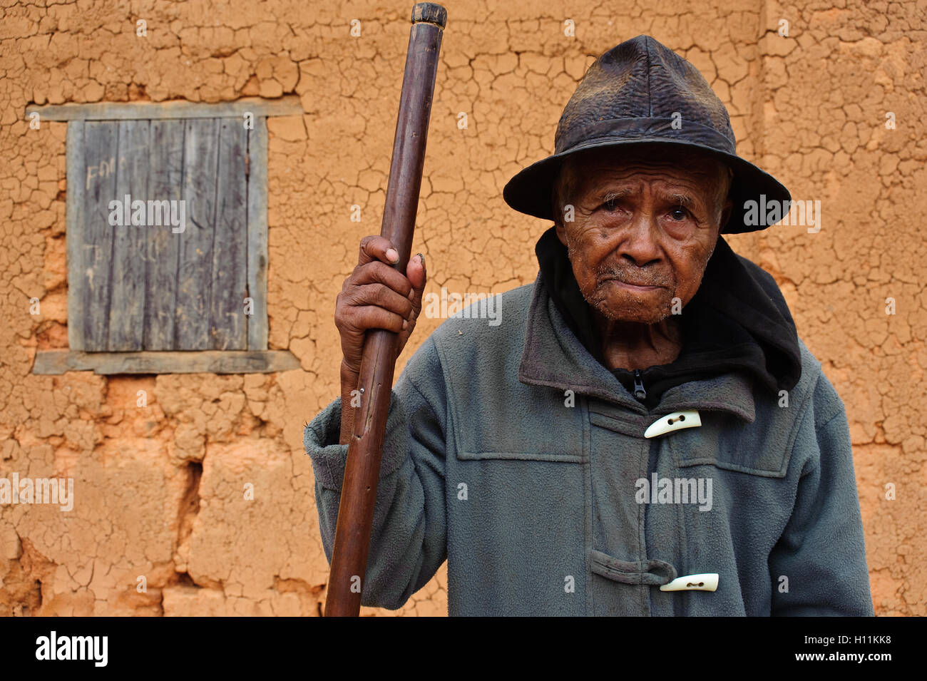 Traditional healer ('ombiasy') ( Madagascar). He belongs to the Betsileo ethnic group. Stock Photo