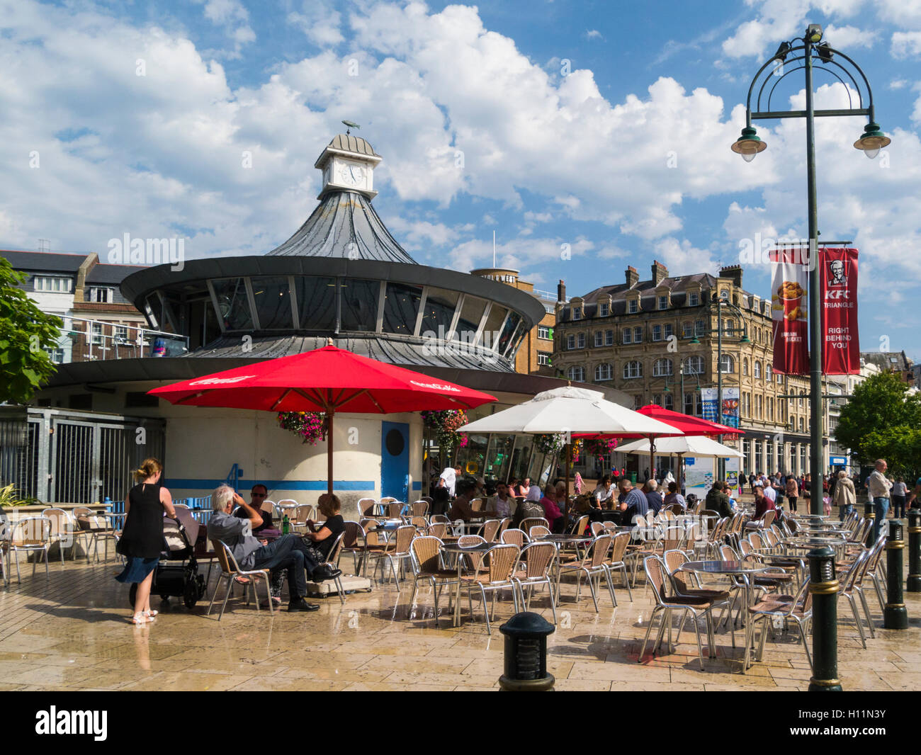 Obscura Cafe in pedestrianised The Square Bournemouth Dorset England UK Stock Photo