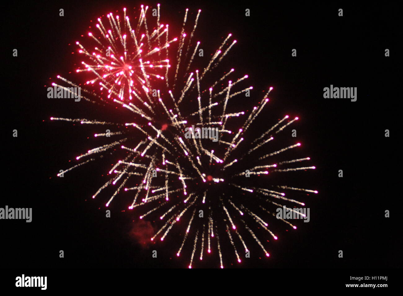 4th-of-july-fireworks-stock-photo-alamy