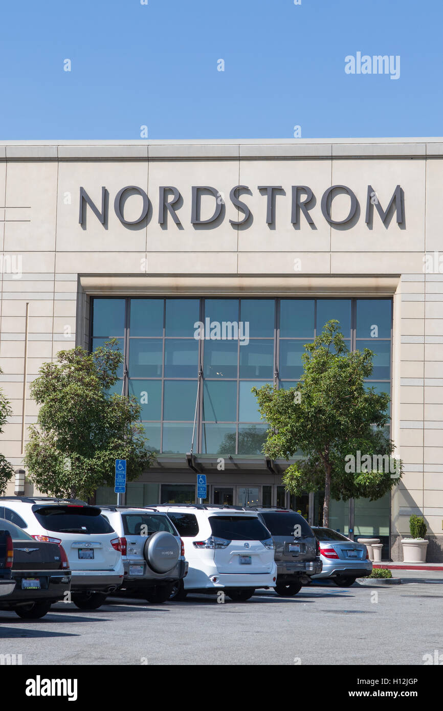 Nordstrom department store hi-res stock photography and images - Alamy