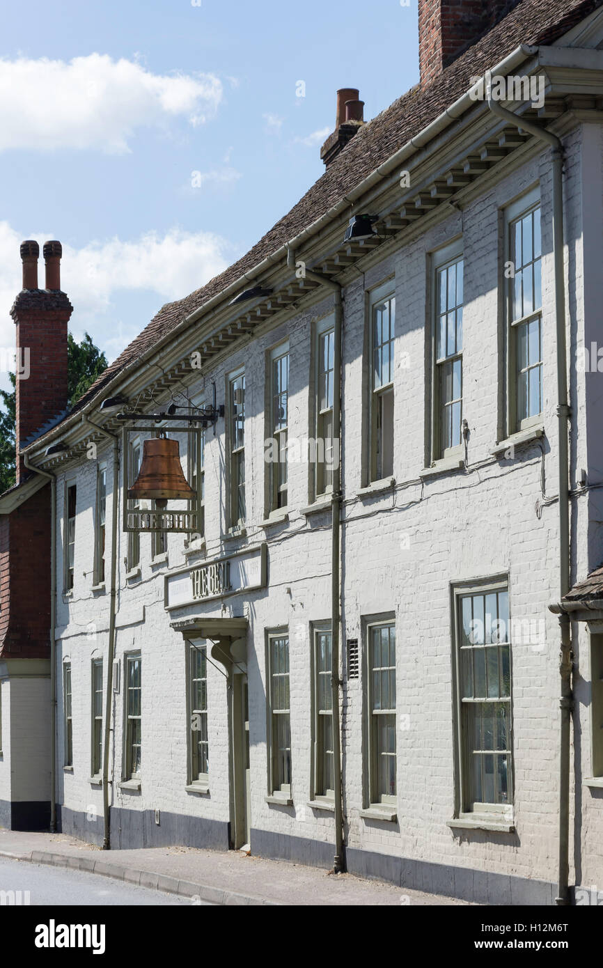 17th century Bell Inn, Eastbourne Road, Godstone, Surrey, England, United Kingdom Stock Photo