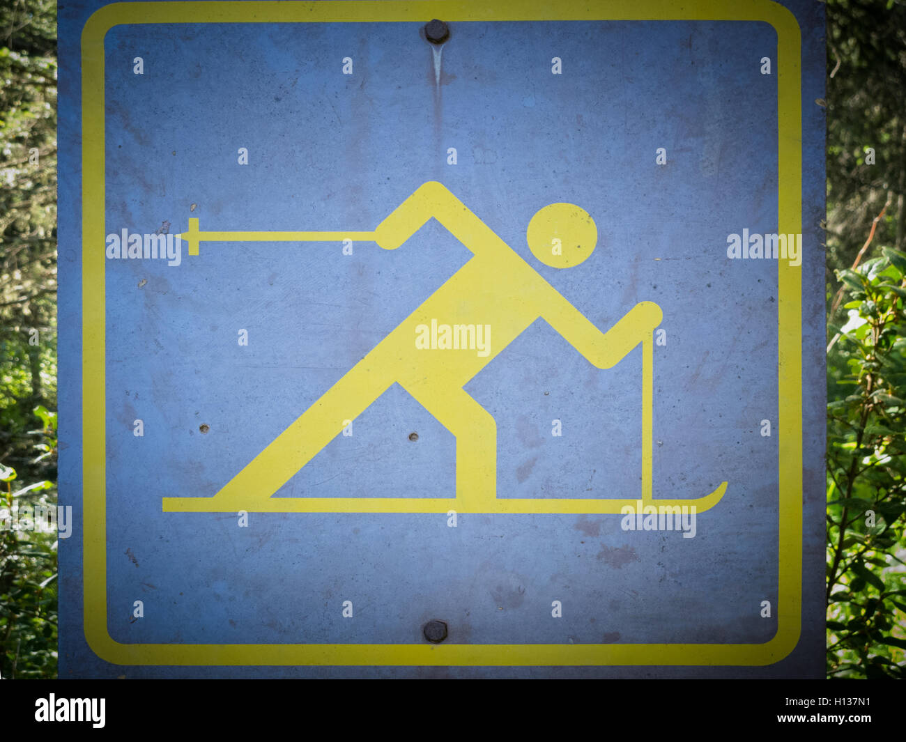 Cross country skiing signboard Stock Photo Alamy