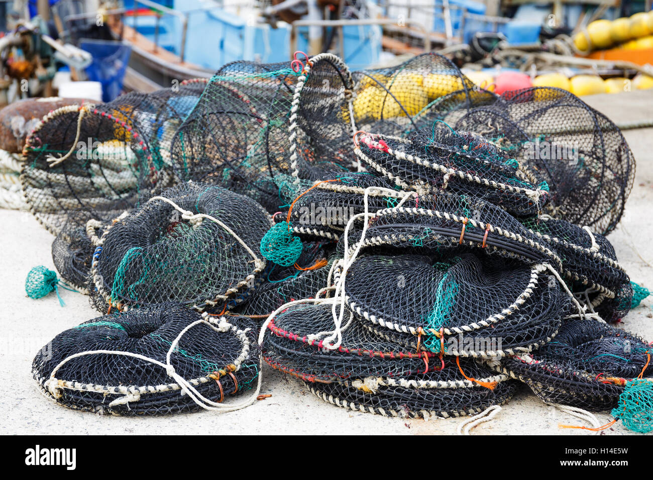 Fisherman basket hi-res stock photography and images - Page 18 - Alamy