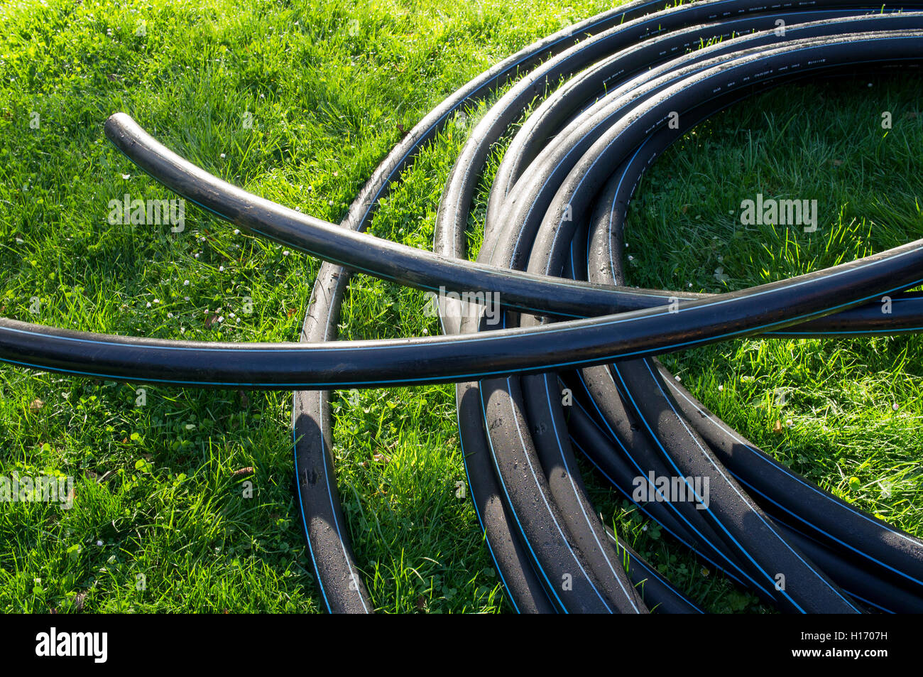 PE 100 drinking water pipe, line, piping system, HDPE (High Density Polyethylene), plastic