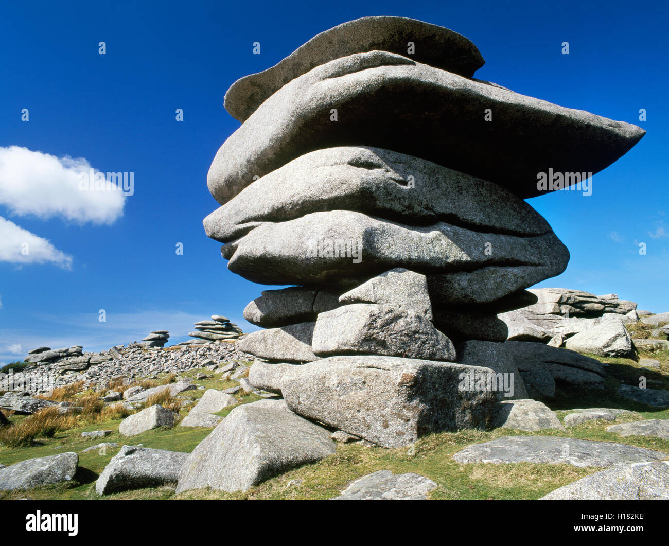 The Cheesewring and other weather-sculpted, granite rock-stacks on Stowes Hill, Bodmin Moor, Cornwall, South West England, UK Stock Photo