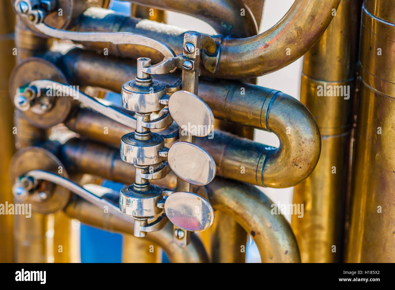 Valve instrument hires stock photography and images Alamy