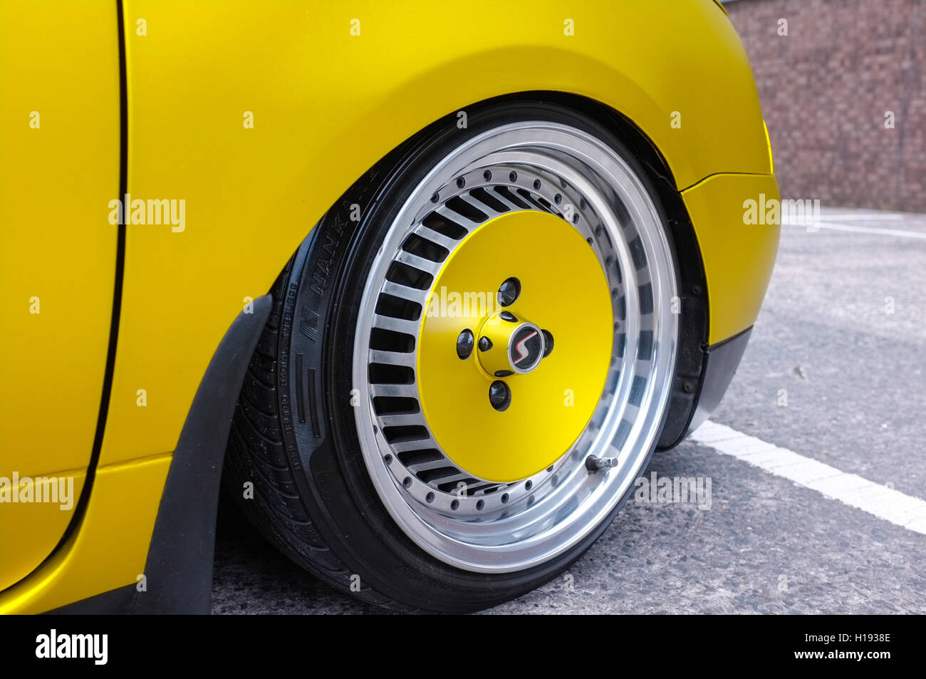 yellow polo car