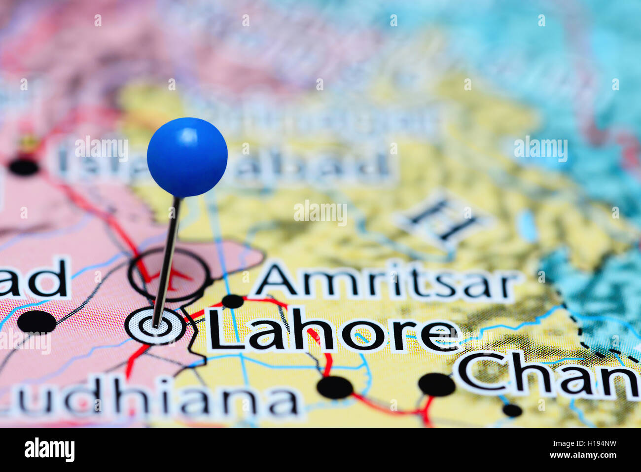 Pakistan political map hi res stock - Lahore Pinned On A Map Of Pakistan H194NW