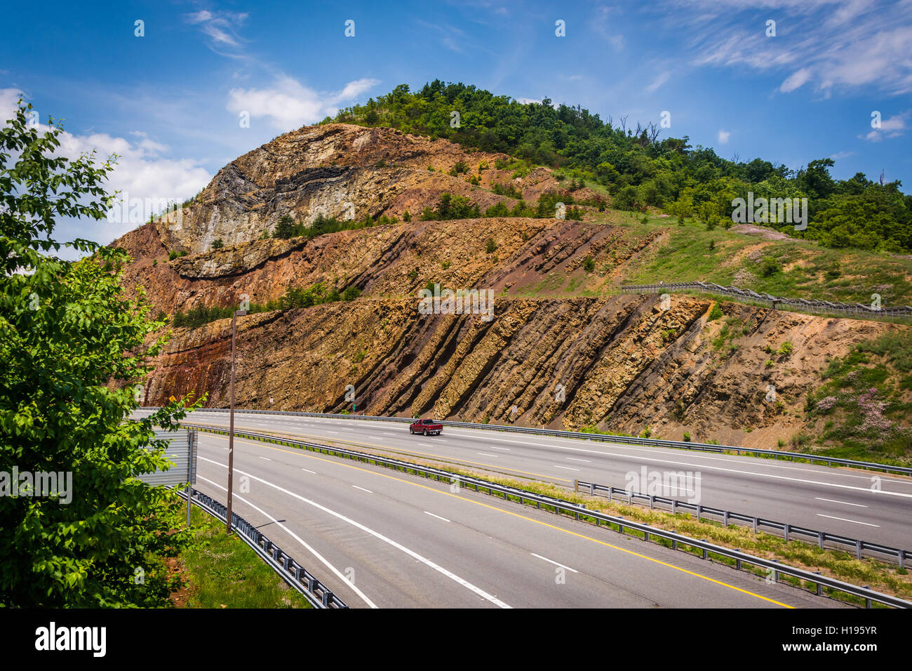 View of I-68 from a pedestrian bridge at Sideling Hill, Maryland. Stock Photo