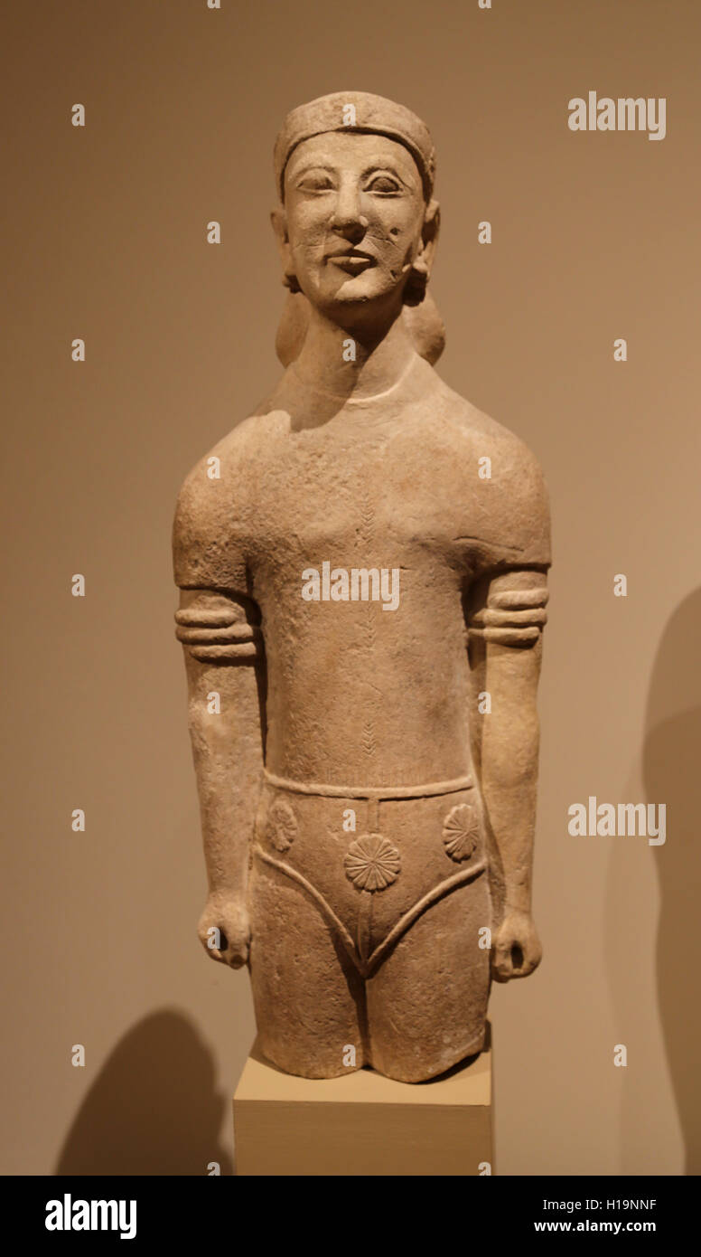 Limestone male figure. Cypriot, Archaic, early 6th c. BC. Temple at Golgoi. Metropolitan Museum of Art. Ny. Usa. Stock Photo