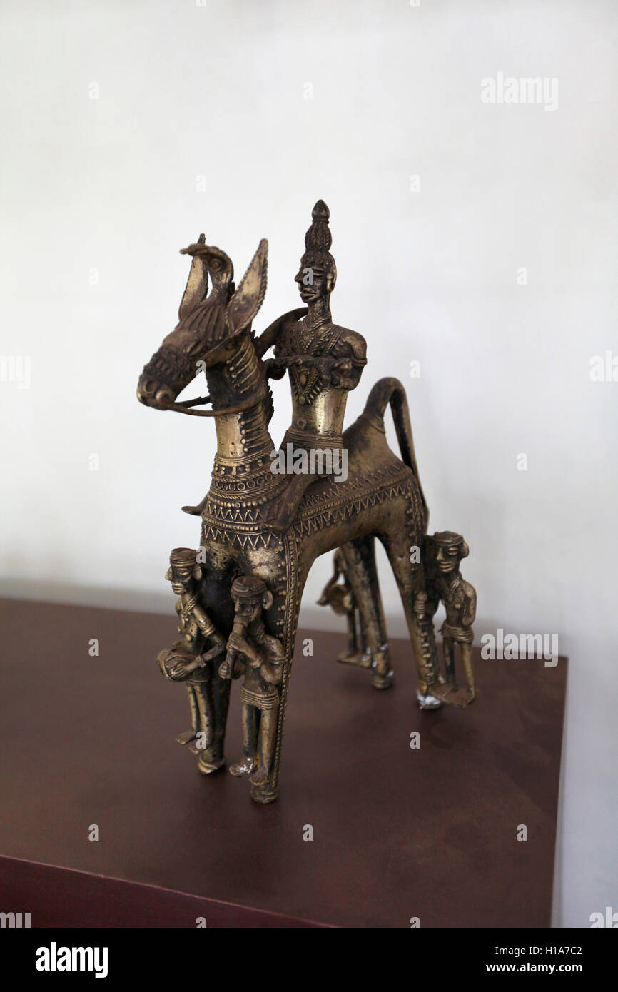 Articraft, Jhitku-Mitki Handicraft Showroom, Kondagaon Village, Chattisgarh, India Stock Photo