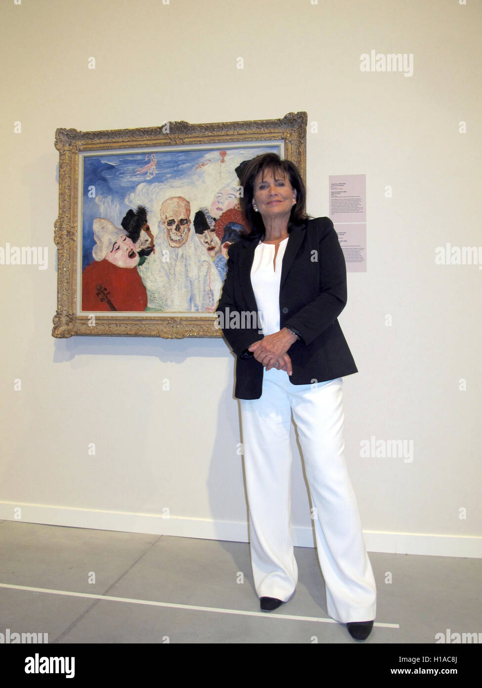 Anne sinclair hi-res stock photography and images - Alamy