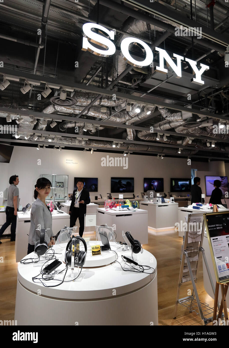 Tokyo, Japan. 23rd Sep, 2016. Japan's electronics giant Sony employees  prepare for the opening of their new showroom in Tokyo's fashion district  Ginza at a preview on Friday, September 23, 2016. Sony