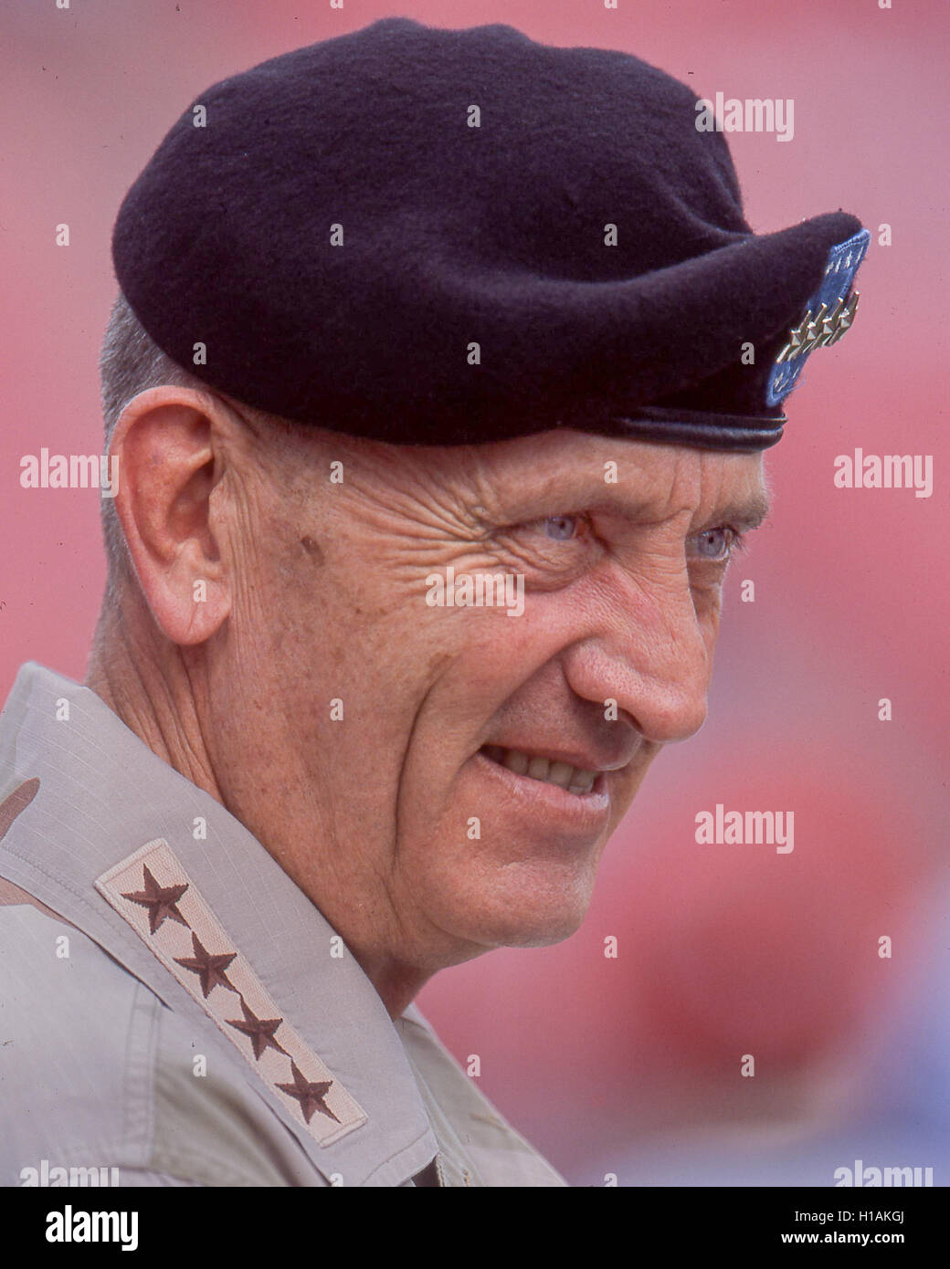 December 8, 2001 - Tampa, Florida, US - Tommy Ray Franks is a retired 4-star United States Army general. His last post was as the Commander of the U.S. Central Command, overseeing U.S. military operations in a 25-country region, including the Middle East. Franks was the U.S. general who led the attack on the Taliban in Afghanistan in response to the September 11 attacks on the World Trade Center and The Pentagon in 2001. He also led the 2003 invasion of Iraq and the overthrow of Saddam Hussein. Born June 17, 1945, he retired on July 7, 2003. (Credit Image: © Arnold Drapkin via ZUMA Wire) Stock Photo