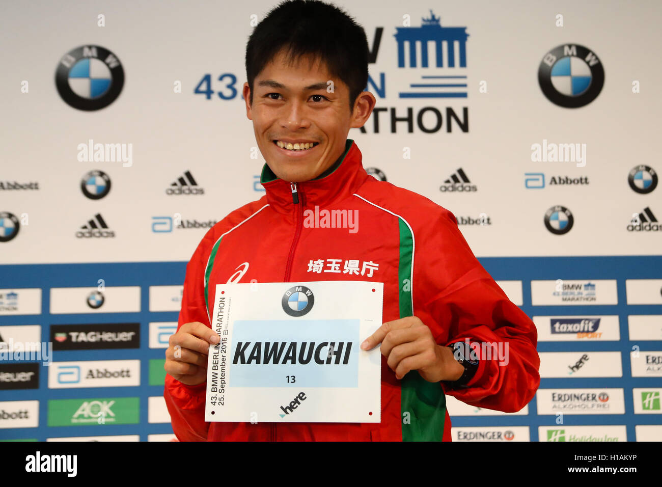 Yuki kawauchi (jpn) hi-res stock photography and images - Alamy