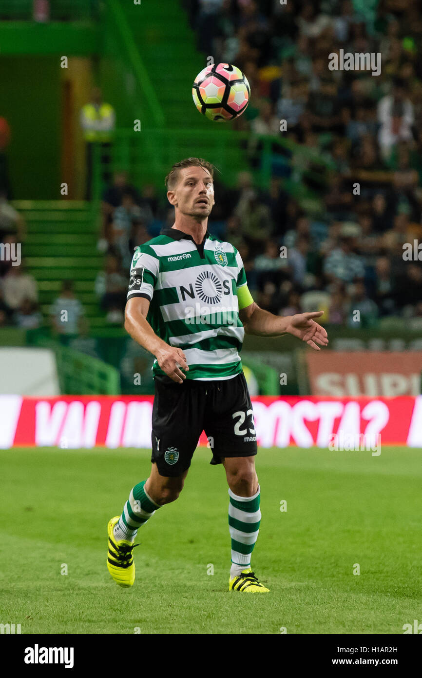 Portugal, Lisbon, Sep. 23, 2016 - PORTUGUESE FOOTBALL - Adrien Silva in action during Portuguese First League match between Sporting and Estoril at Alvalade XXI Stadium, in Lisbon, Portugal. Credit:  Bruno de Carvalho/Alamy Live News Stock Photo