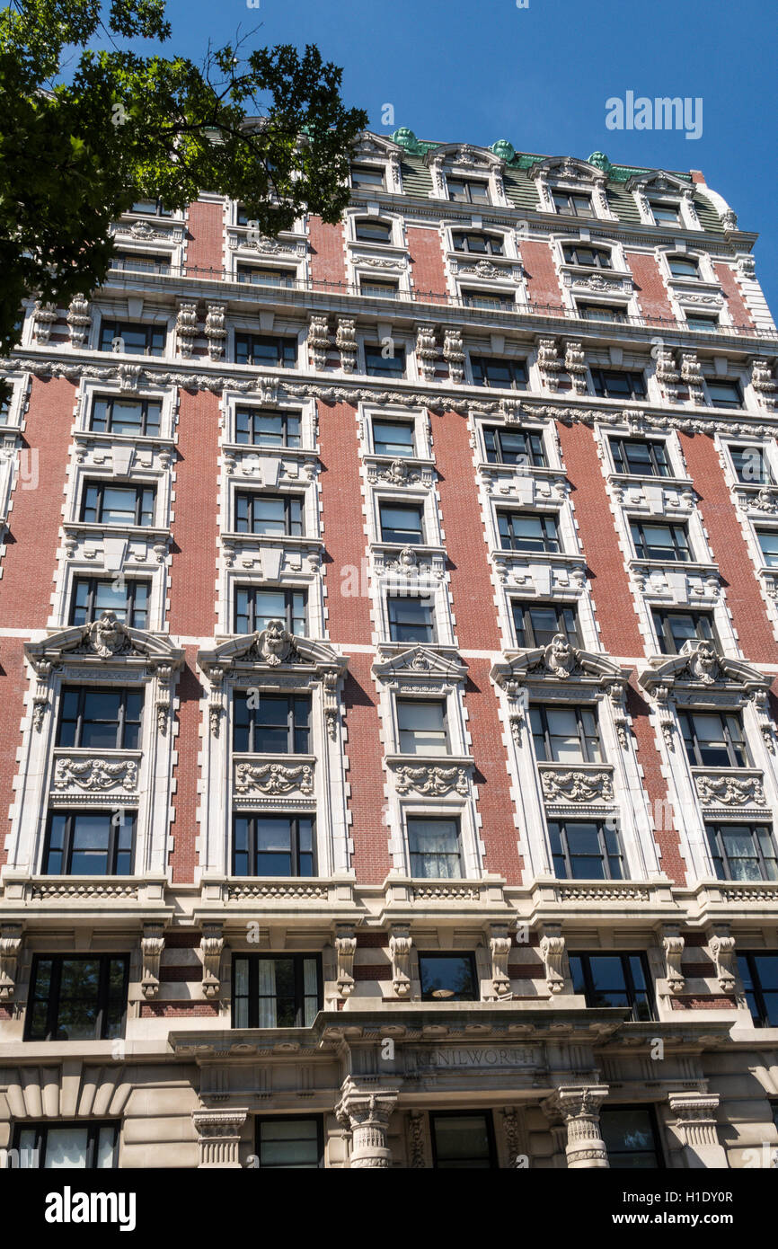 Kenilworth Apartment Building, NYC Stock Photo Alamy