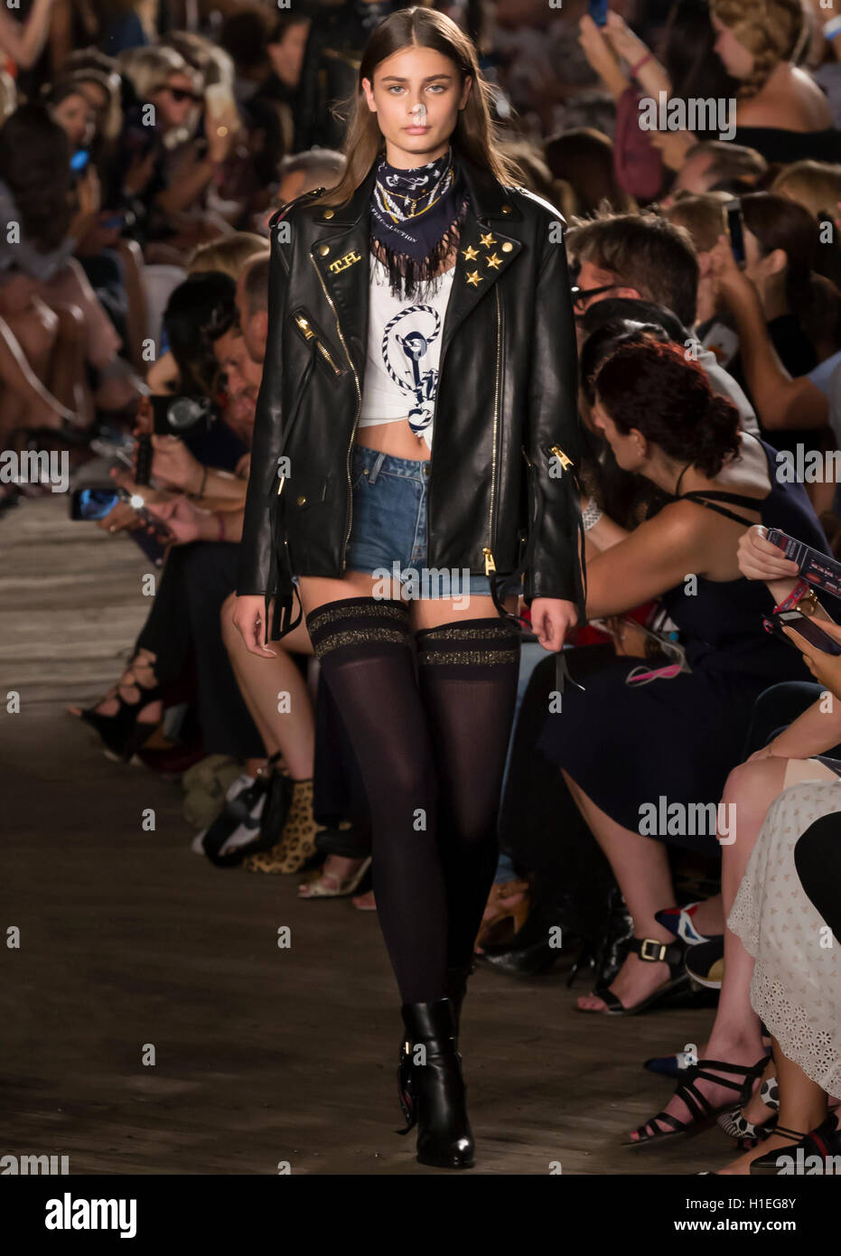 NEW YORK, NY - SEPTEMBER 09, 2016: Taylor Hill walks the runway at Tommy  Hilfiger Women's Fashion Show during NYFW Stock Photo - Alamy