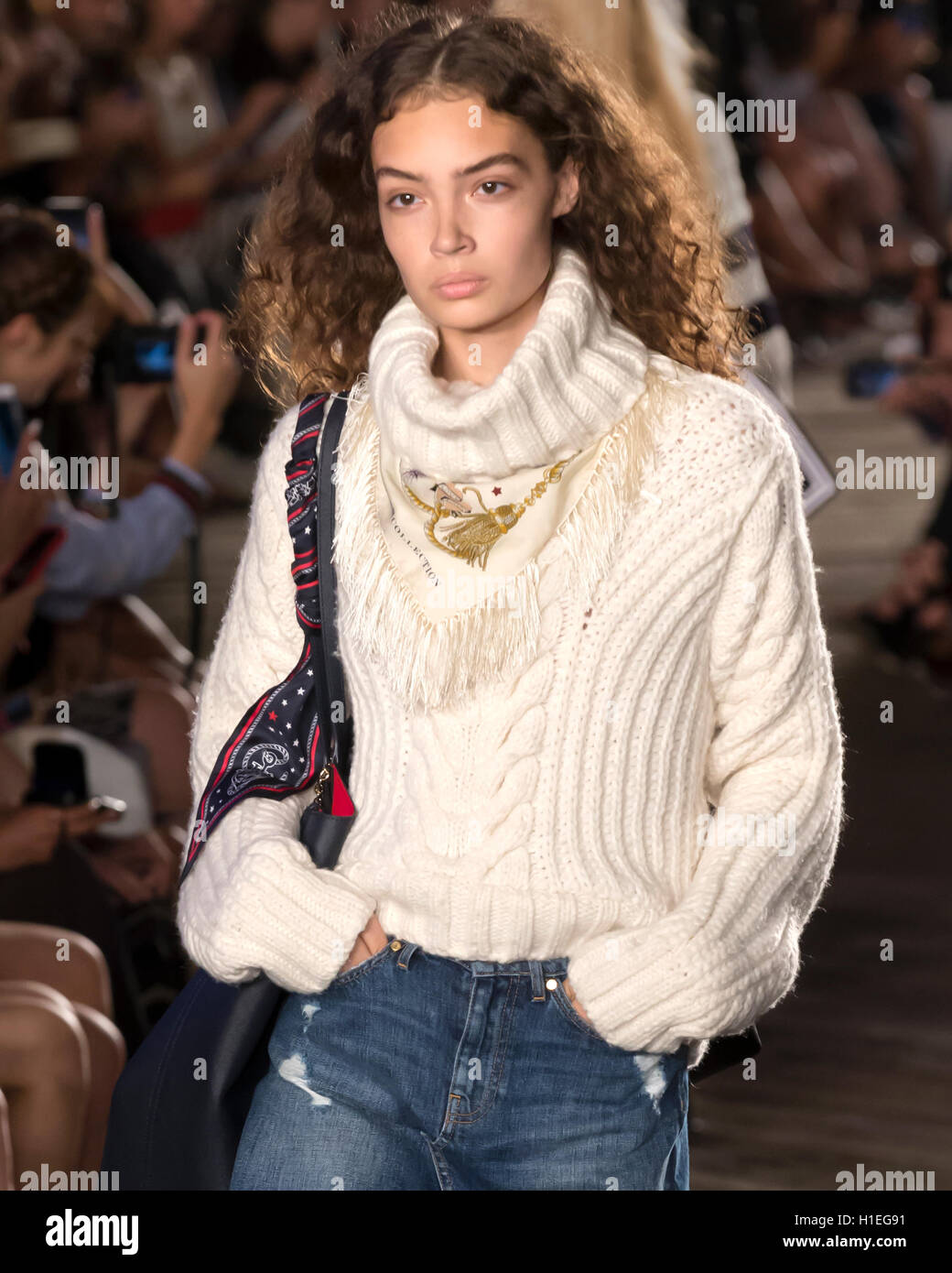 NEW YORK, NY - SEPTEMBER 09, 2016: Sasha Kichigina walks the runway at Tommy  Hilfiger Women's Fashion Show during NYFW Stock Photo - Alamy