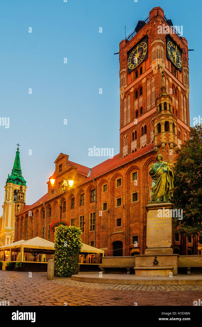 Torun, Poland: old town, city hall, Nicolaus Copernicus monument Stock Photo