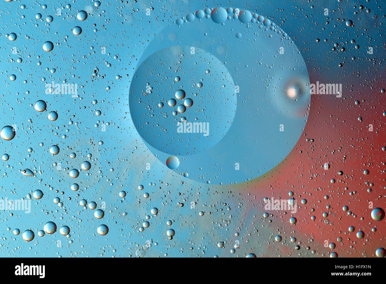 Oil on Water Pattern Stock Photo - Alamy