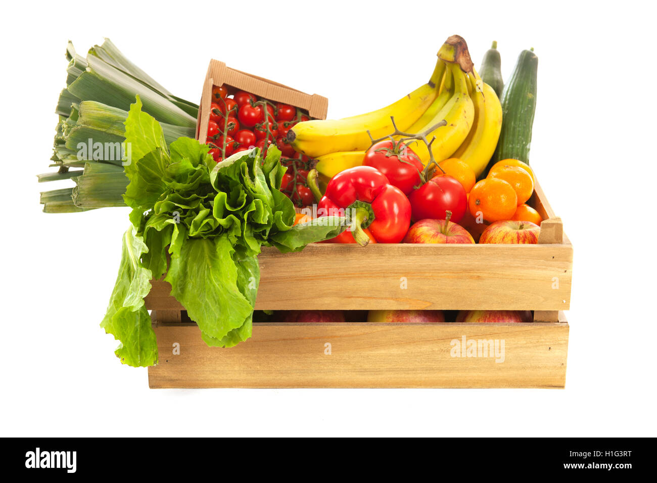 Wooden crate fresh vegetables and fruit Stock Photo Alamy
