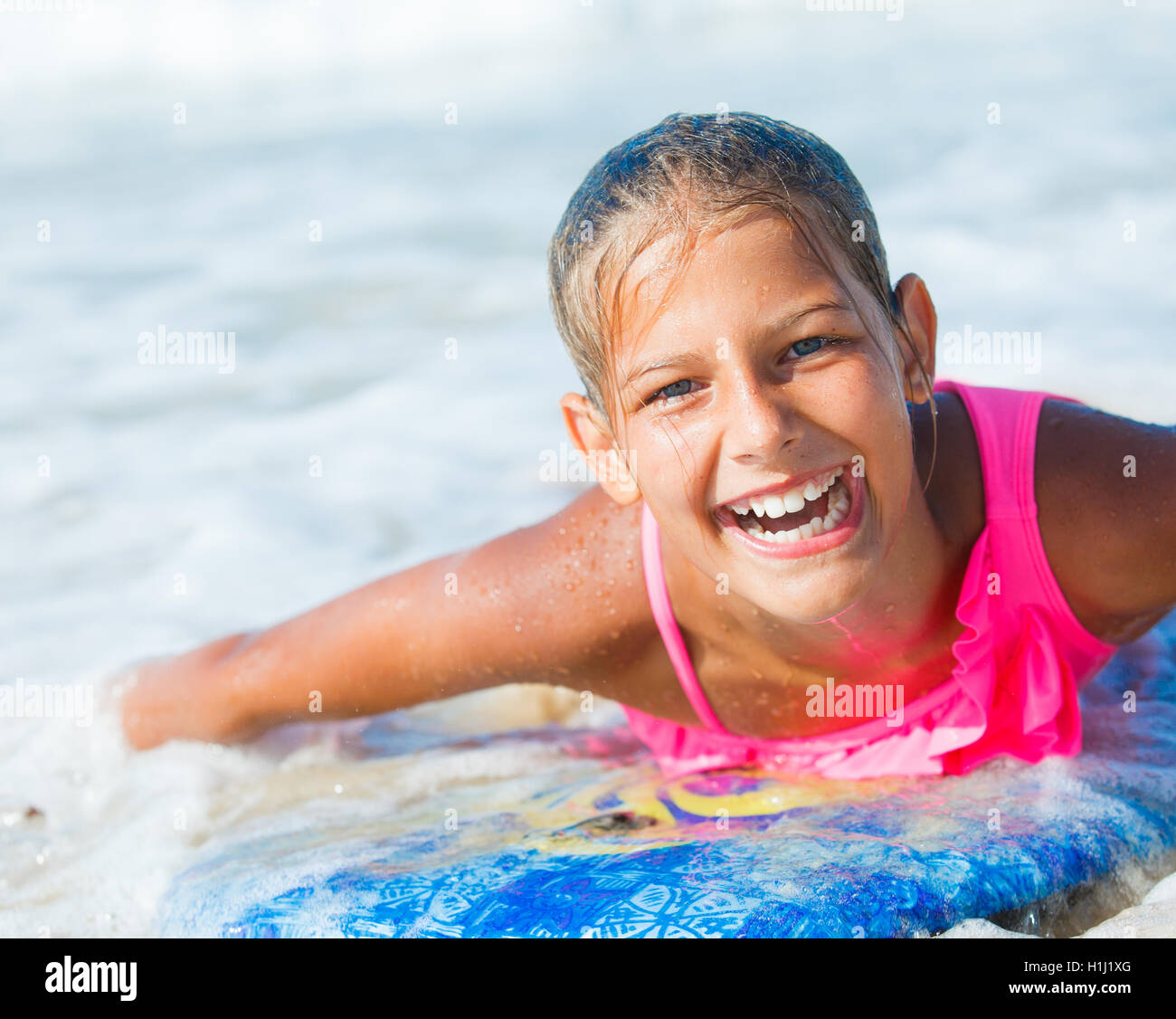 Summer vacation surfer girl Stock Photo Alamy