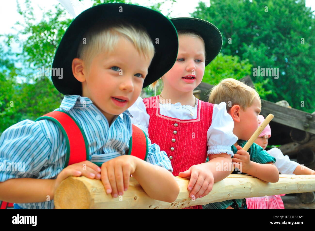 Bayern, Brauchtum, Tracht, Trachtenkinder Stock Photo