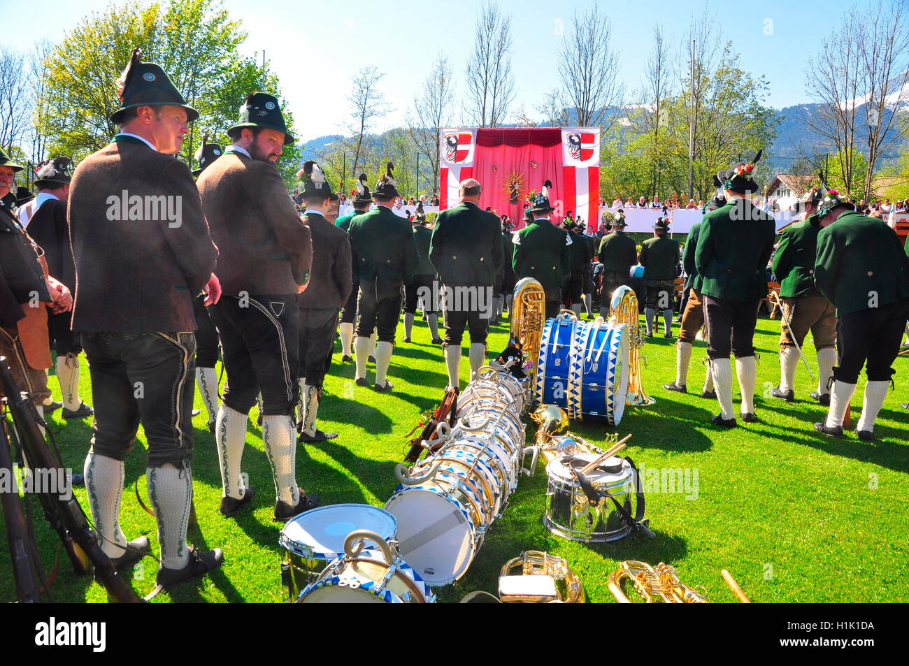 Bayern, Brauchtum, Tracht, Trachtler, Gebirgsschuetzen, Patronatstag, Gottesdienst, Trommeln, Garmisch-Partenkirchen Stock Photo