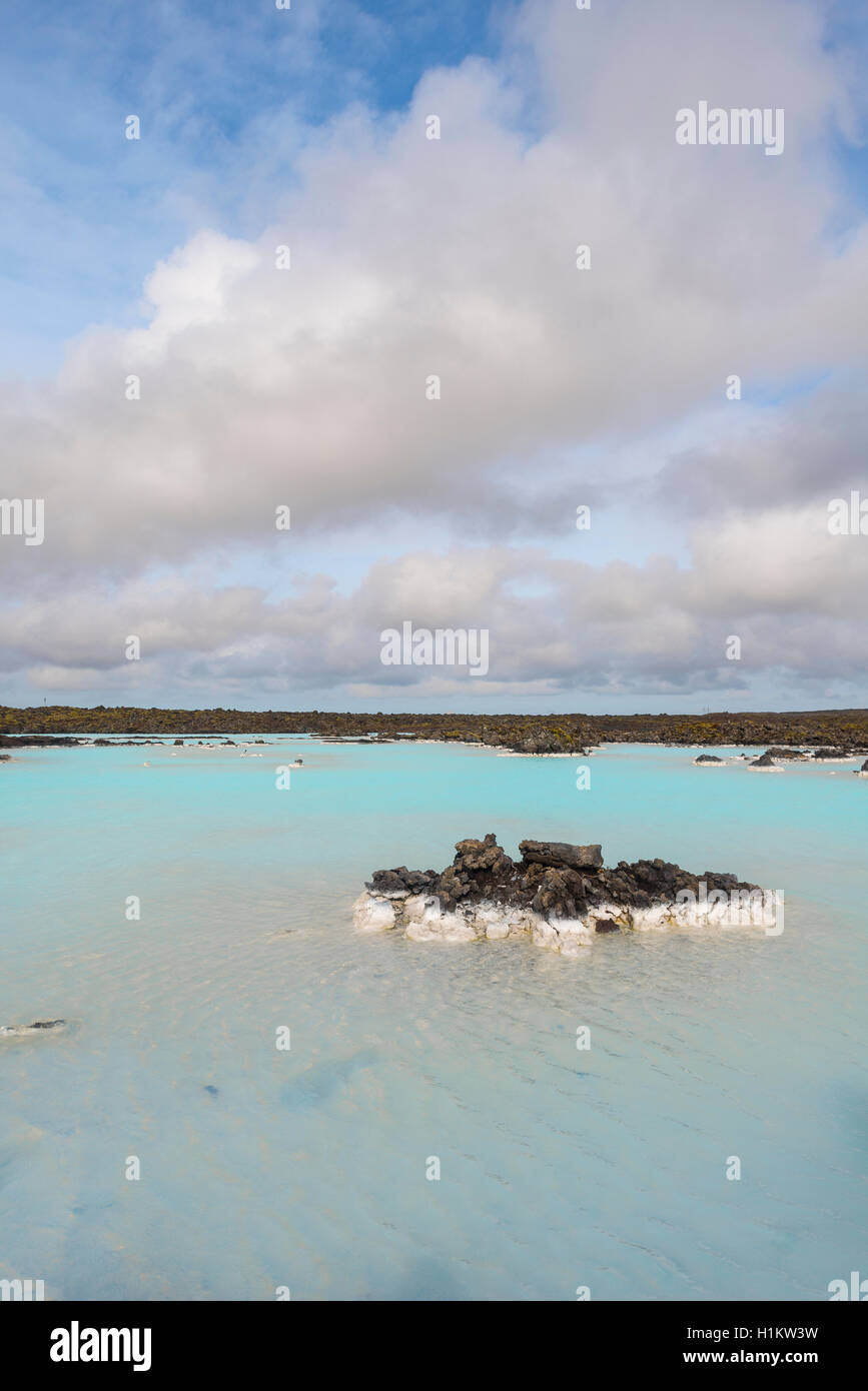 Blue lagoon iceland rocks hi-res stock photography and images - Alamy