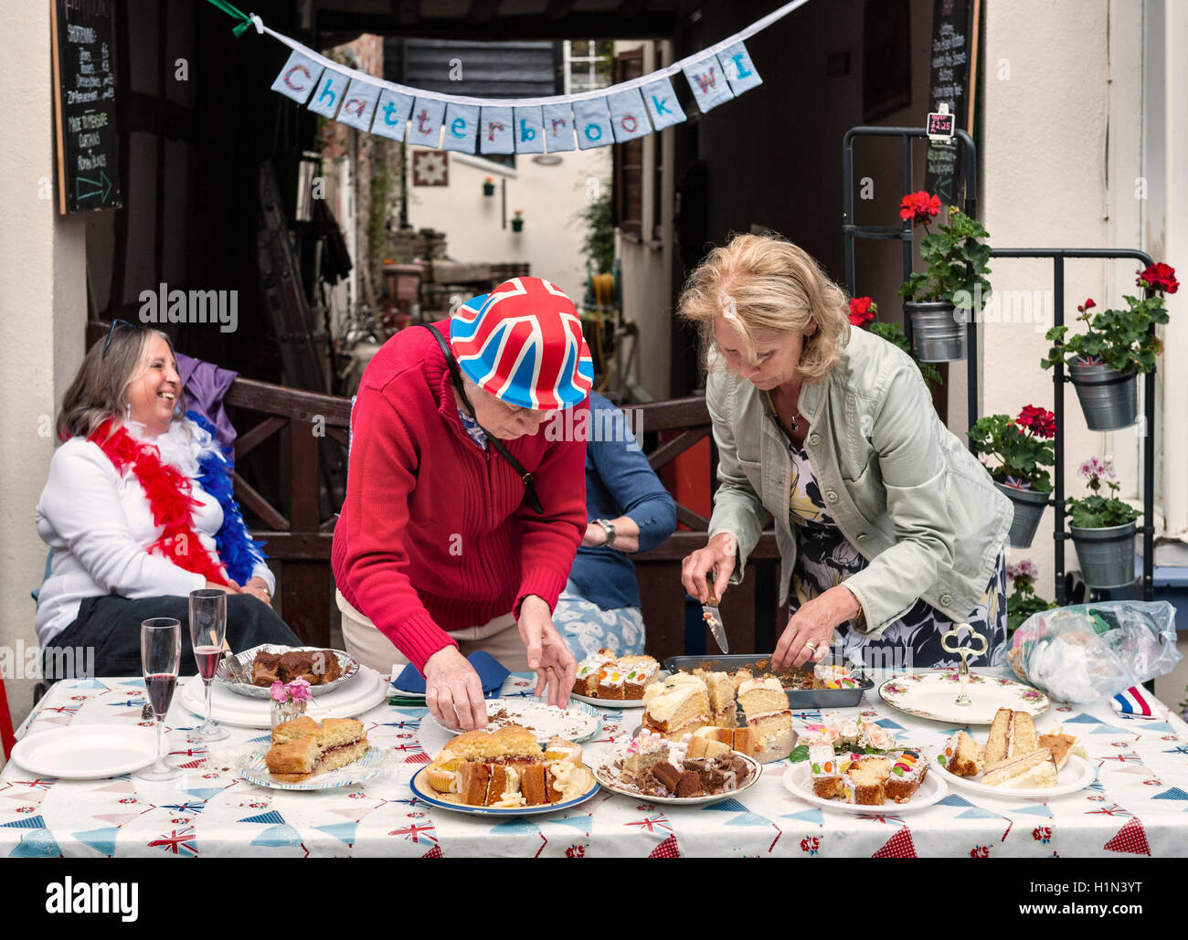 Presteigne, Powys, UK. Street party to mark the 90th birthday of Queen Elizabeth II, June 11th 2016 (her official birthday) Stock Photo