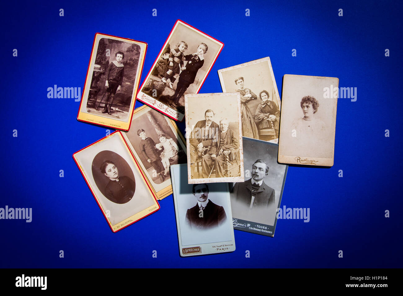 Pictures old hires stock photography and images Alamy