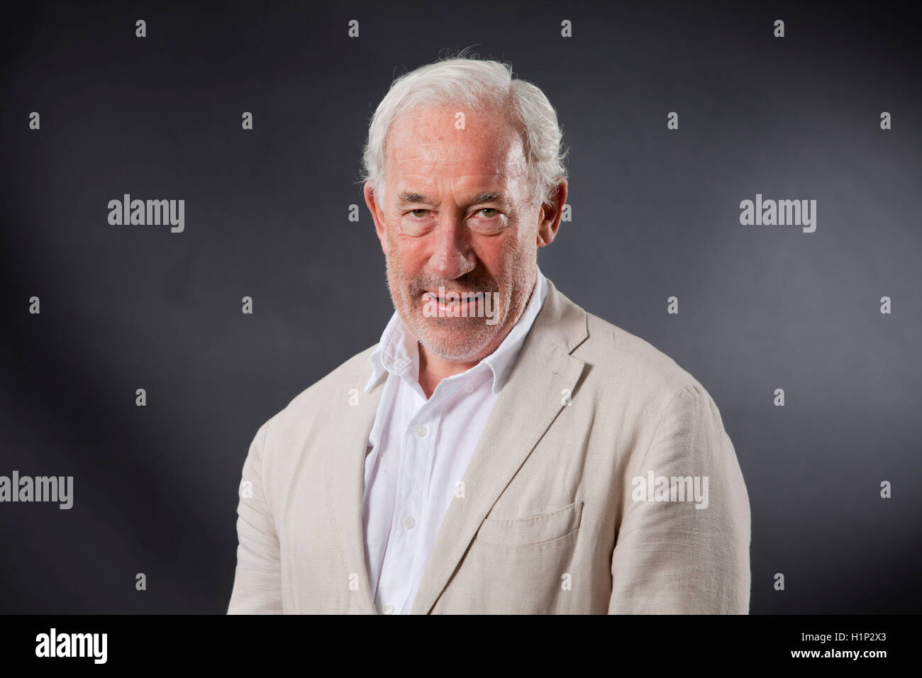 Simon Callow, the English actor, musician, writer, and theatre director, at the Edinburgh International Book Festival. Edinburgh, Scotland. 18th August 2016 Stock Photo