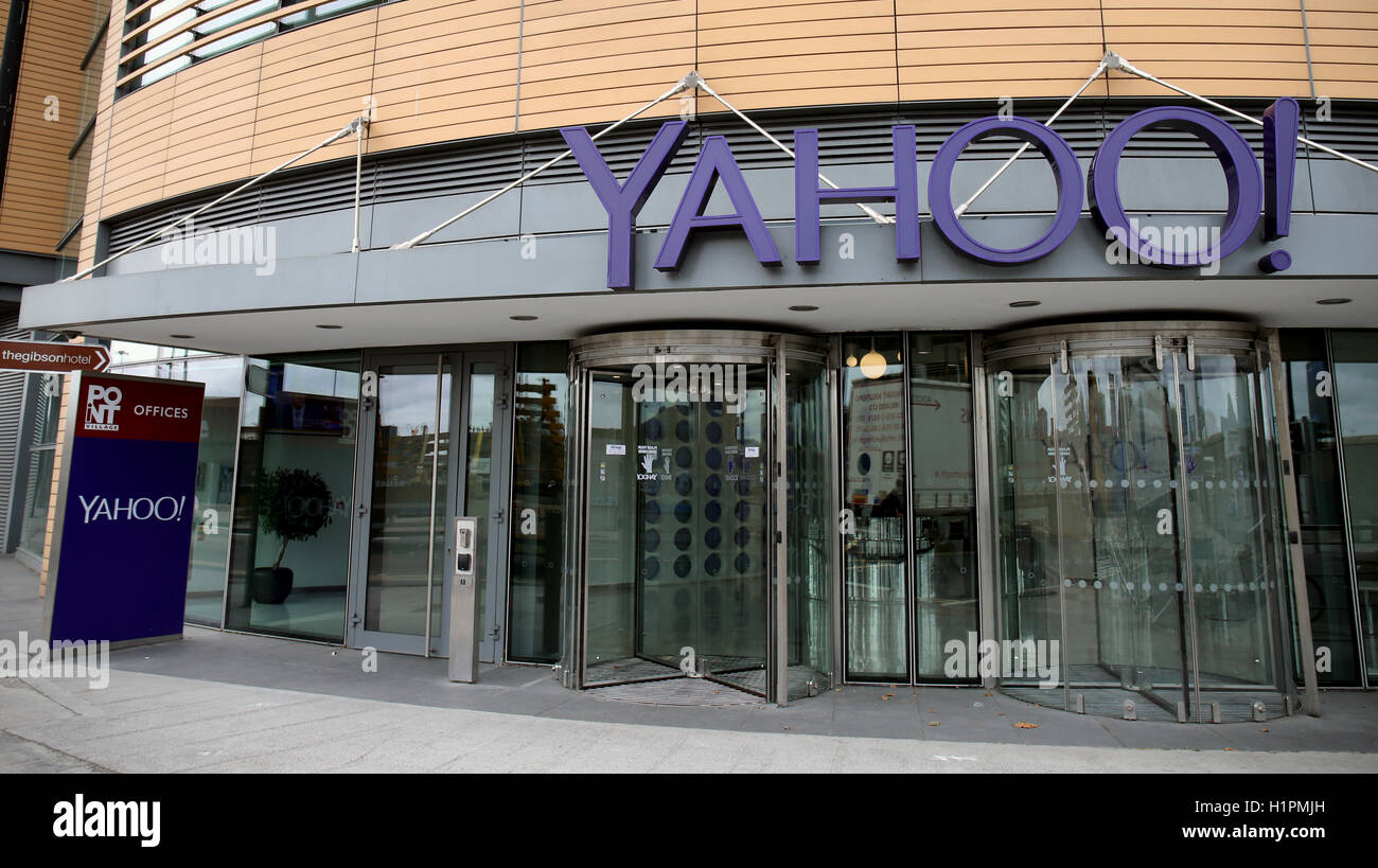 Yahoo emea hi-res stock photography and images - Alamy