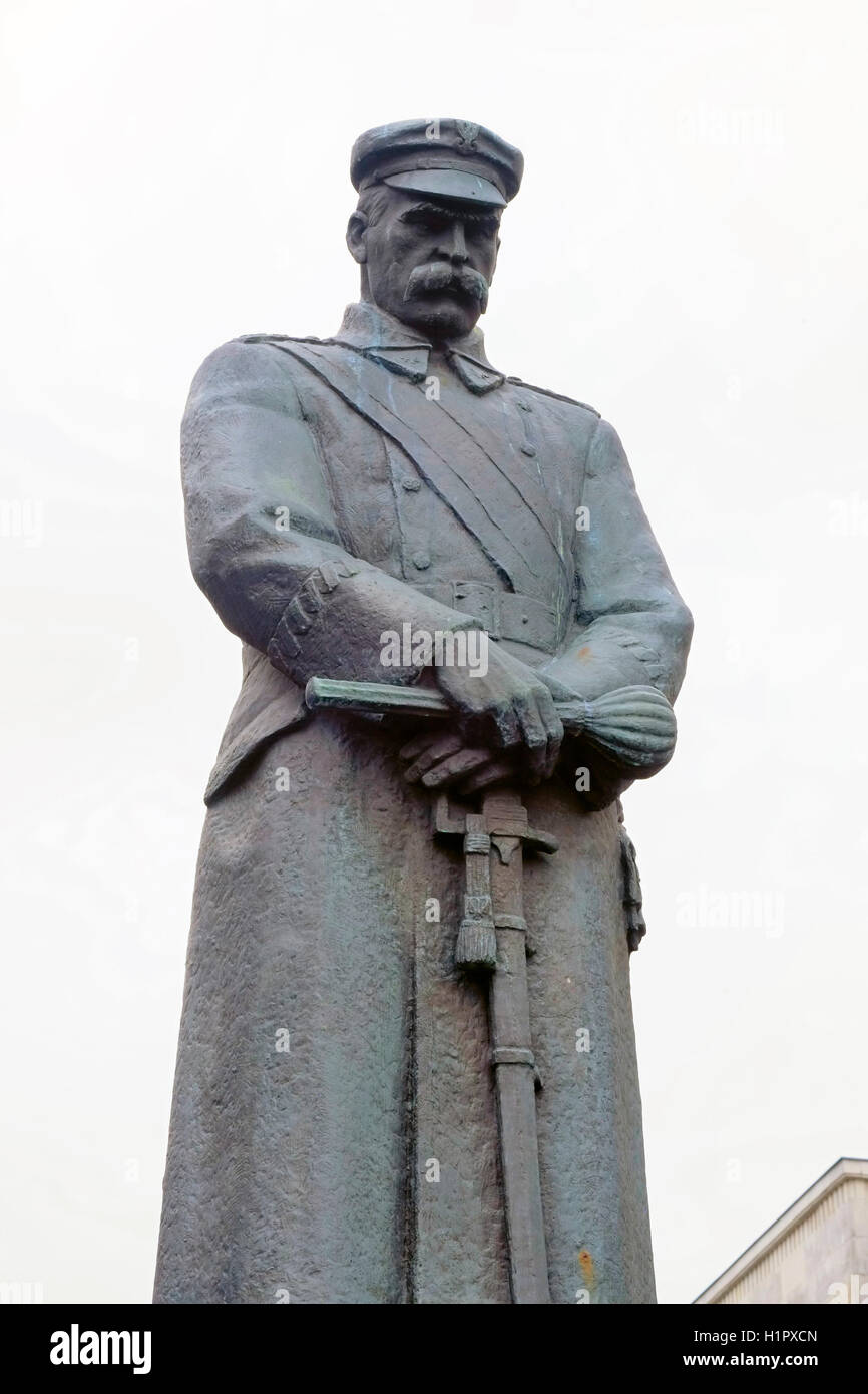 View of the bronze and granite Jozef Pilsudski monument by Tadeusz Lodziana ( 1995 ) to honor Jozef Pilsudski, a military leader, Marshal of Poland and one of the main figures responsible for Poland's regaining its independence located near Pilsudski's Square in Warsaw Poland Stock Photo