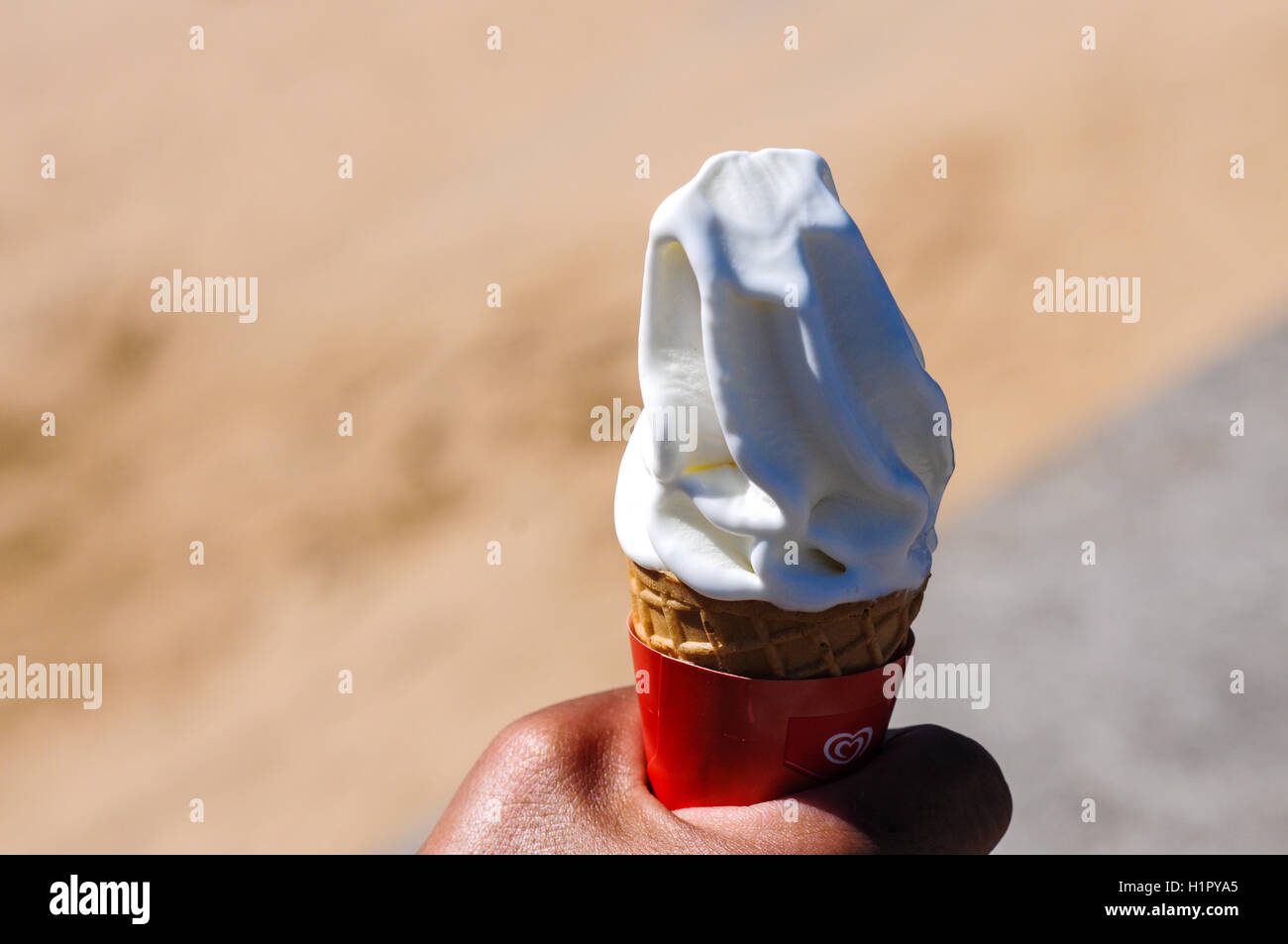 Vanilla ice cream cone hi-res stock photography and images - Alamy